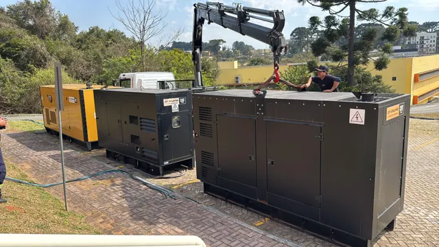 Equipamento em operação ao ar livre